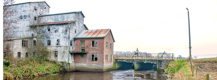 Opstemningen ved Gørklint Mølle Dambrug - i 2021 bliver der denne opstemning fjernet og der bliver genskabt passage for både fisk og smådyr.